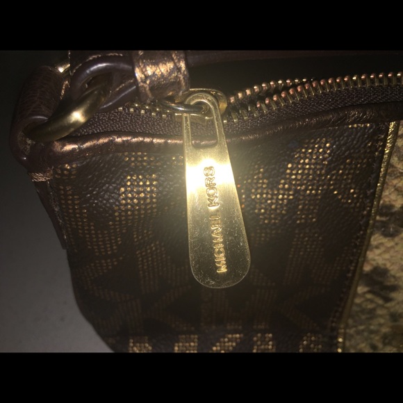 Michael Kors Snake Skin Bag - Picture 4 of 4